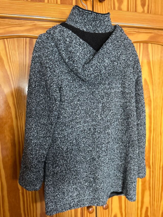 Abrigo capucha gris - Talla S