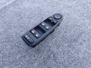 Mando de elevalunas de citroen c4 grand Picasso 08