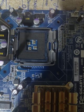 Placa base Gigabyte GA-945GZM-S2