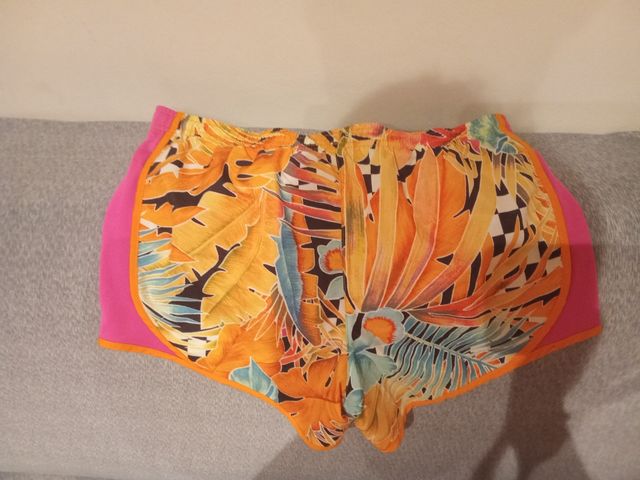 Shorts Nike niña multicolor. Bañador. Nuevo. 