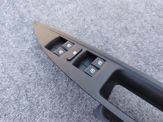 Mando de elevalunas seat Toledo 2007
