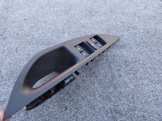 Mando de elevalunas seat Toledo 2007