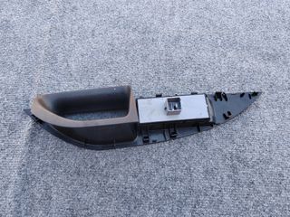 Mando de elevalunas seat Toledo 2007