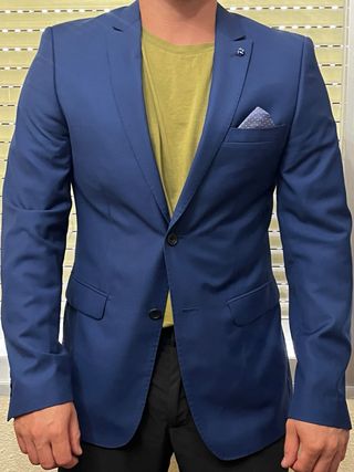 Traje azul marino vestir