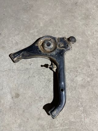 Brazo suspensión izquierdo Suzuki Vitara