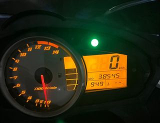 Kawasaki Z750 2010 – 38.545km | ITV 2026 + Extras