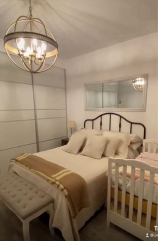 Cabecero cama SAGSTUA Ikea - Negro