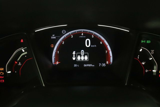 Honda Civic 1.0 VTEC Comfort Sport Line