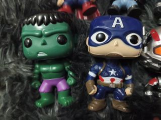 Funko Pop! DC & Marvel (8 personaggi)