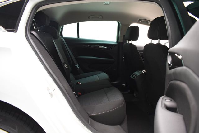 Opel Insignia  BUSINESS 1.5D DVH 122 CV 5P