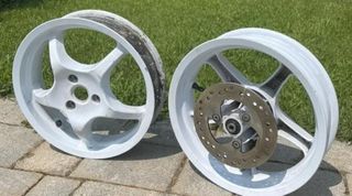 Cerchioni bianchi Aerox 50cc