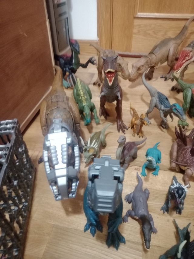 Más de 20 Dinosaurios Jurassic World