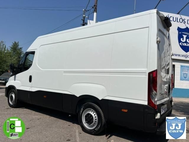 IVECO Daily 2.3 TD 156CV 12 M3 