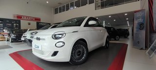 Fiat 500e 320km 85kW (118CV) Red