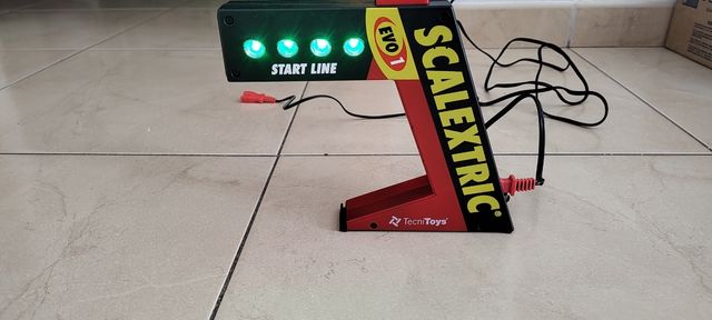 Scalextric Evo 1 Start Line