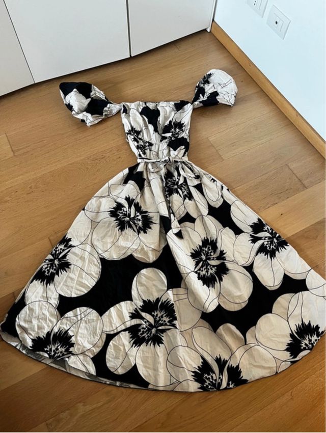 Abito boho chic fiori bianco-nero