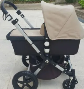 Bugaboo Camaleón 3: Capazo y 2 Sacos