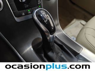 Volvo XC60 D4 Momentum AWD Auto 140 kW (190 CV)