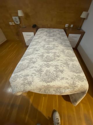 Cama articulada 90cm - Habitación