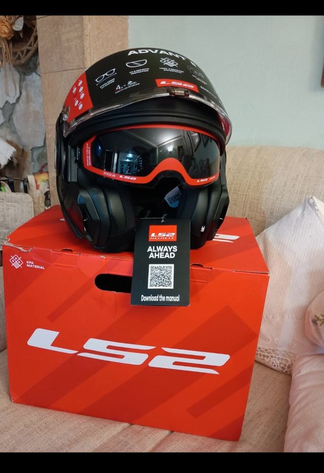  LS2 ADVANT 2 Neri/Rosso ultimo modello Nuovo