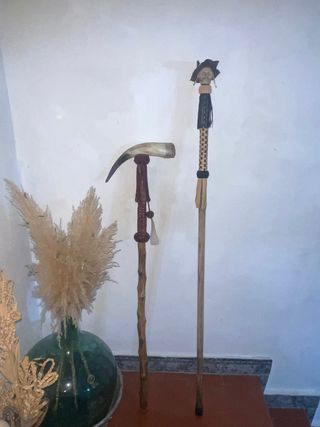 2 Bastones antiguos de madera