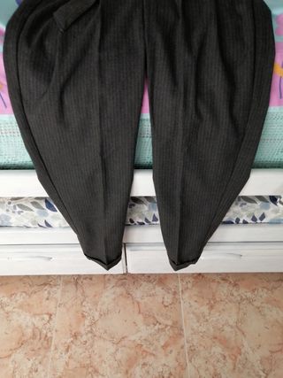 Crop top y pantalón Bershka - Negro/Gris