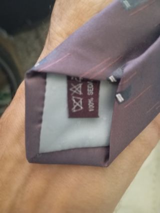 Corbata Gris y Morada
