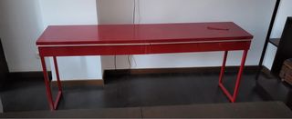 Mesa consola roja metalica