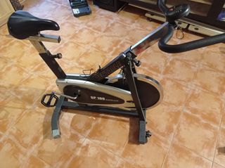 Bicicleta spinning TENTABLE SP 100.