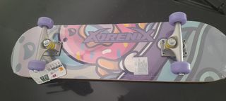 Monopatín Xorenx. Skateboatd.