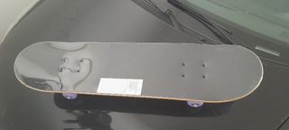 Monopatín Xorenx. Skateboatd.