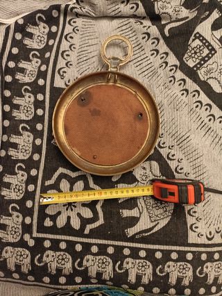 Son dos espejos vintage reloj