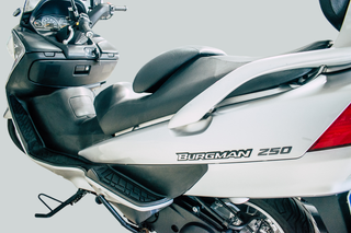 SUZUKI BURGMAN 250