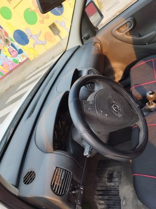 Opel Combo furgoneta mixta 