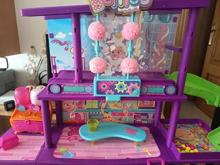 Casita Bellies + 6 muñecas