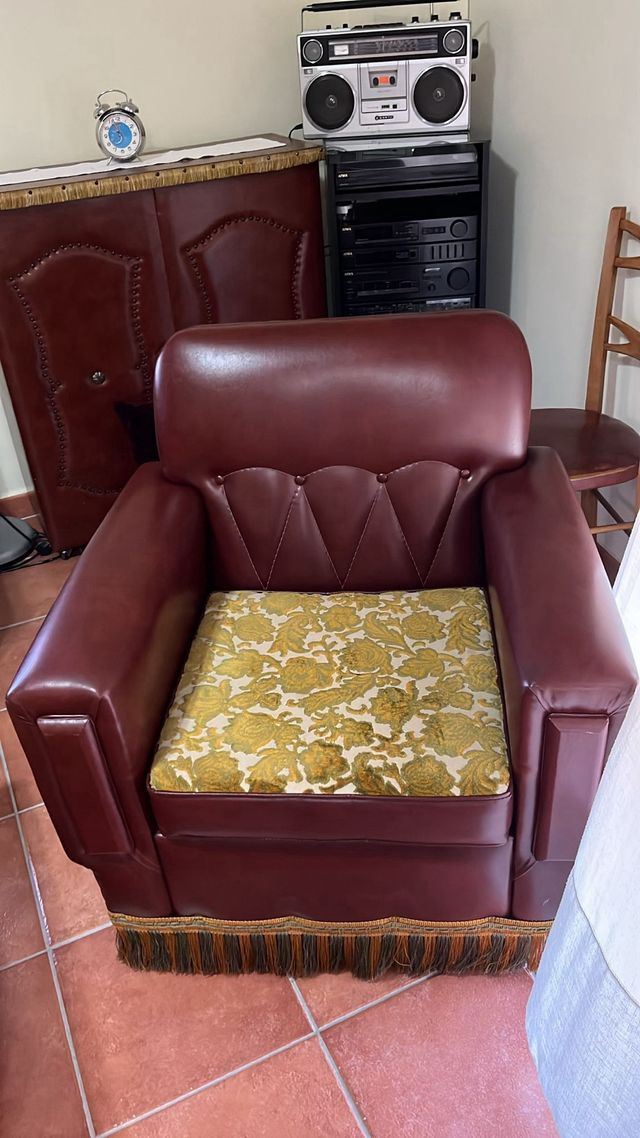 Sofá 3 plazas + 2 sillones vintage