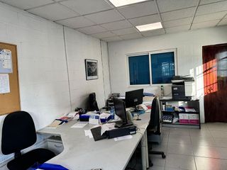 Nave industrial en alquiler en Oeste en Mérida