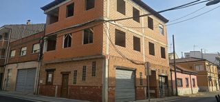 Edificio en venta en Trobajo del Camino en San Andrés del Rabanedo