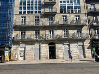 Local comercial en alquiler en Areal – Zona Centro en Vigo