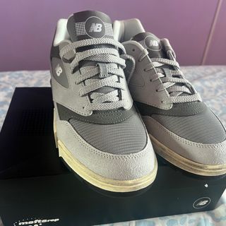 New Balance 550 Gris - Zapatillas