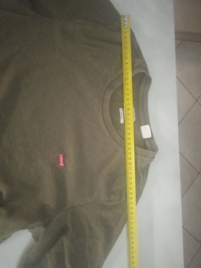 T-shirt Levi's verde oliva