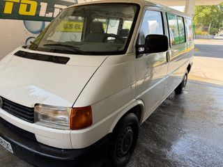 VOLKSWAGEN T4 CARAVELLE TRANSPORTER