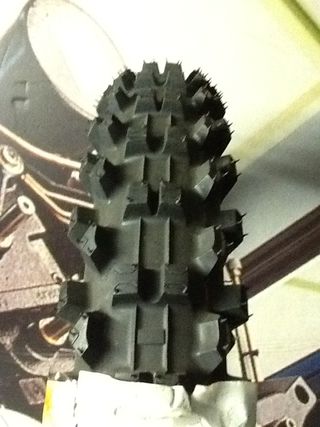 RUEDA DELANTERA OFF ROAD 80/100-21 -envio incluido