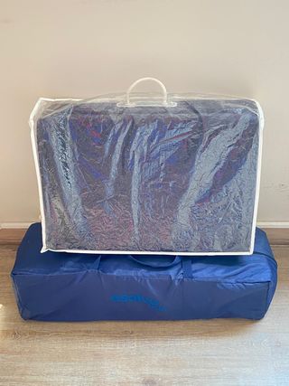 Cuna de viaje + colchón + sábana