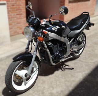 Moto Suzuki GS 500E - Impecable