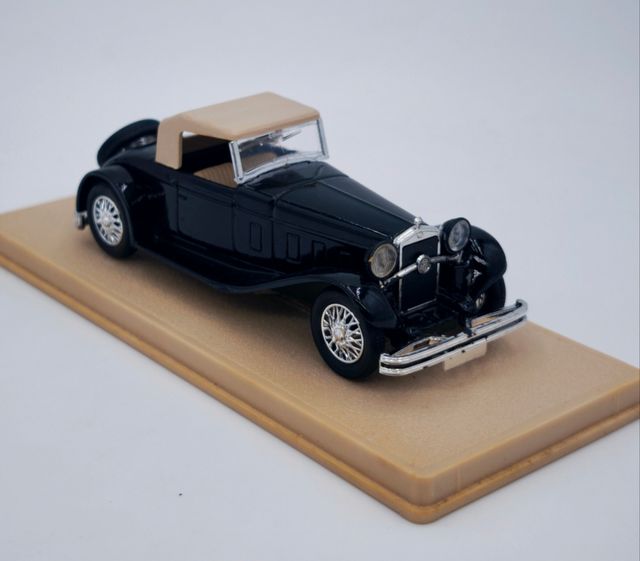 DELAYE D8S CABRIOLET 1932 1:43 ELIGOR 1004