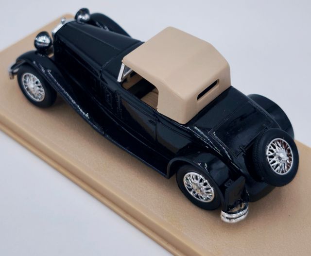 DELAYE D8S CABRIOLET 1932 1:43 ELIGOR 1004