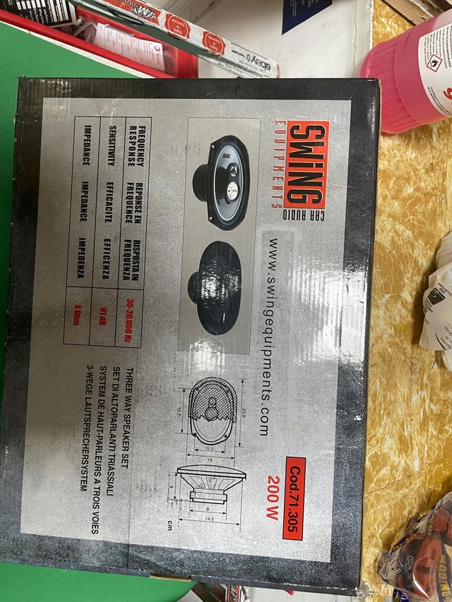 set 2 casse altoparlanti a 3 200 W