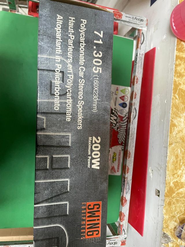 set 2 casse altoparlanti a 3 200 W