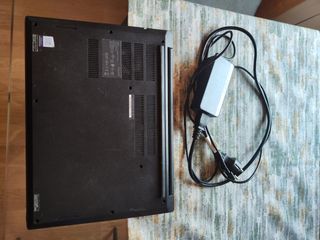 Portátil Lenovo ThinkPad E490